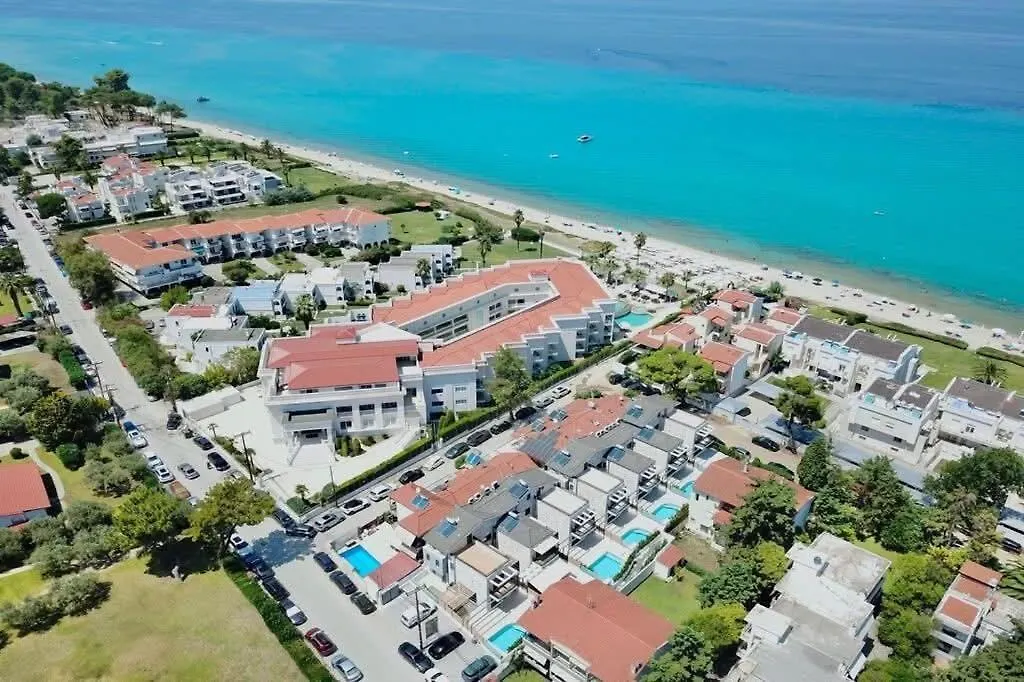 2 Bedrooms Apartment By The Sea Hanioti Greece